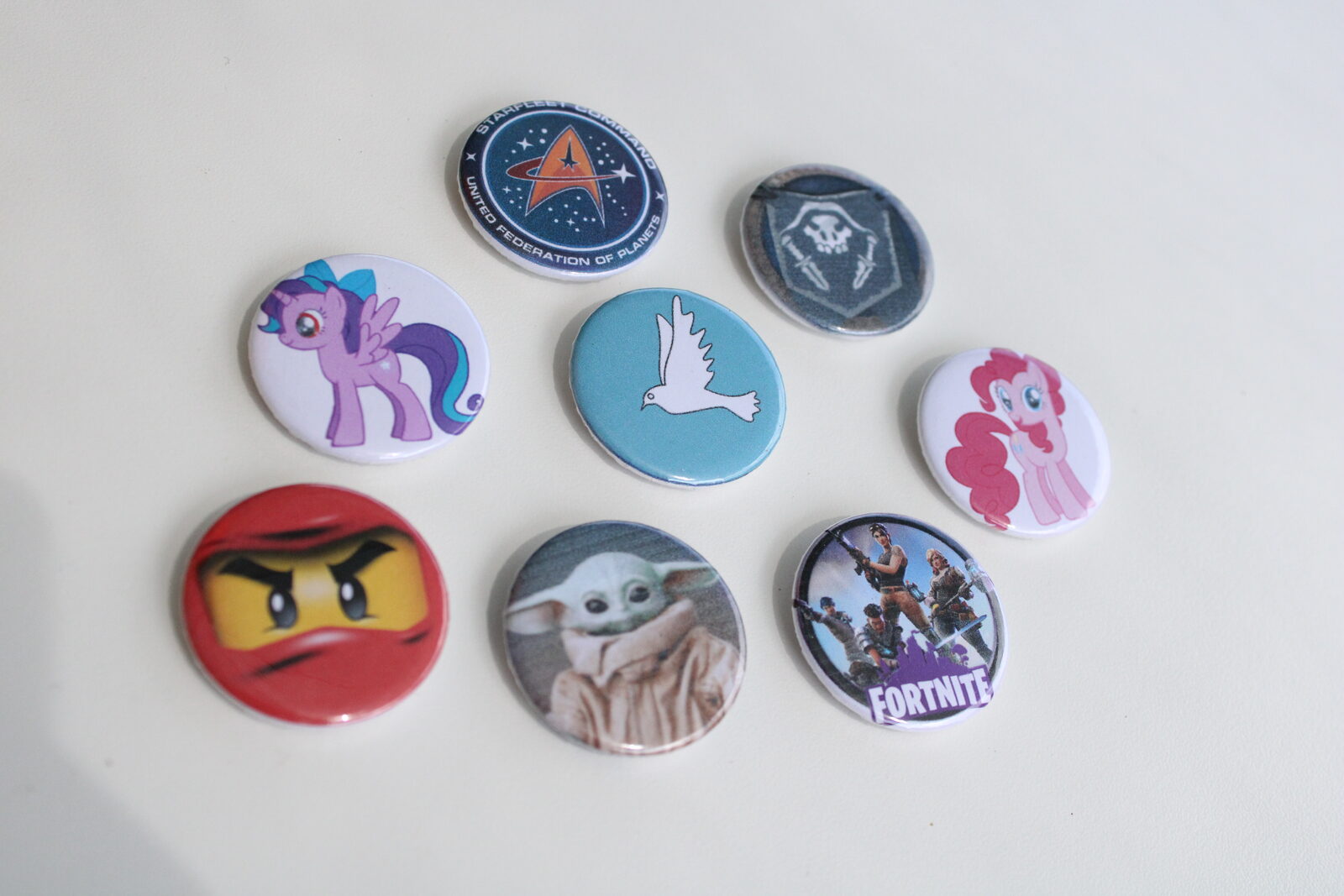 Ansteckbuttons zum Selbstgestalten